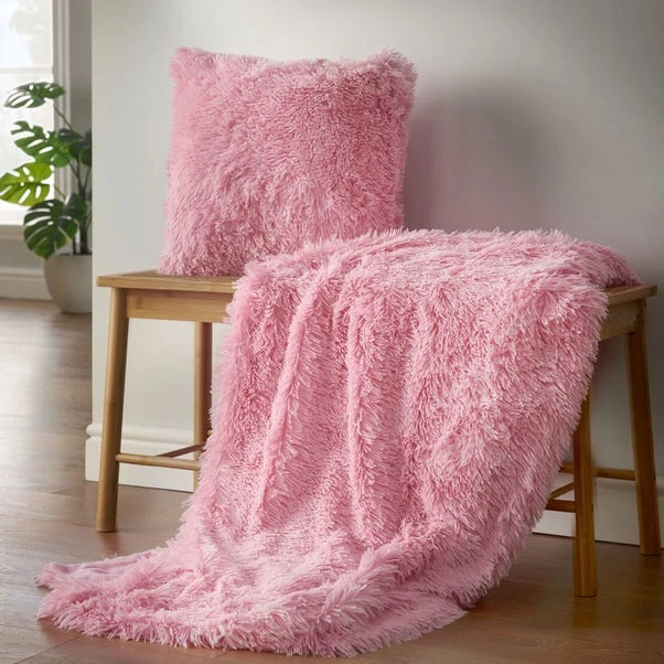 Catherine Lansfield Cuddly Deep Pile Throw 9 Catherine Lansfield Cuddly Deep Pile Throw - Image 9
