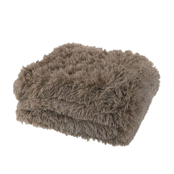 Catherine Lansfield Cuddly Deep Pile Throw 4 Catherine Lansfield Cuddly Deep Pile Throw - Image 4