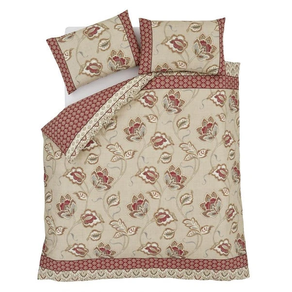 Catherine Lansfield Kashmir Red Duvet Cover And Pillowcase Set 2 Catherine Lansfield Kashmir Red Duvet Cover And Pillowcase Set - Image 2