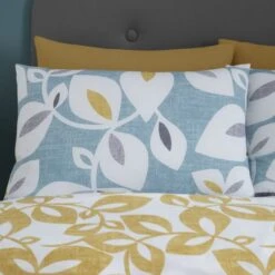 Catherine Lansfield Inga Leaf Teal Reversible Duvet Cover & Pillowcase Set 25 Catherine Lansfield Inga Leaf Teal Reversible Duvet Cover & Pillowcase Set -Catherine Lansfield 30710633 alt01