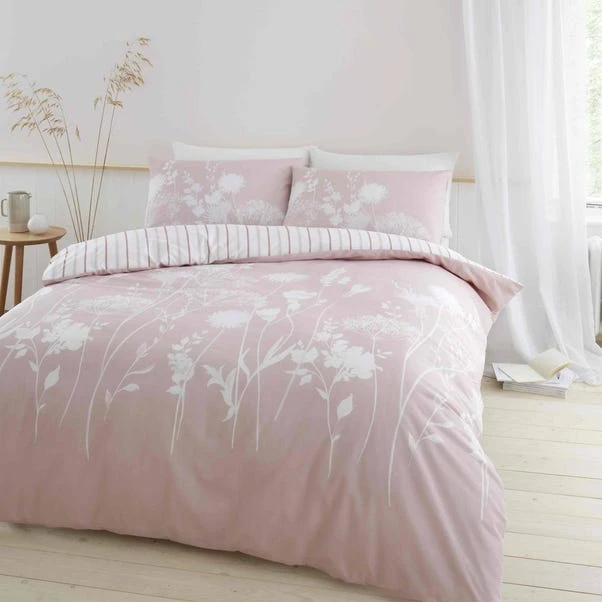 Catherine Lansfield Meadow Sweet Floral Reversible Duvet Cover And Pillowcase Set 17 Catherine Lansfield Meadow Sweet Floral Reversible Duvet Cover And Pillowcase Set - Image 17