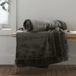 Catherine Lansfield Faux Velvet 150cm X 200cm Throw 17 Catherine Lansfield Faux Velvet 150cm X 200cm Throw -Catherine Lansfield 30812058