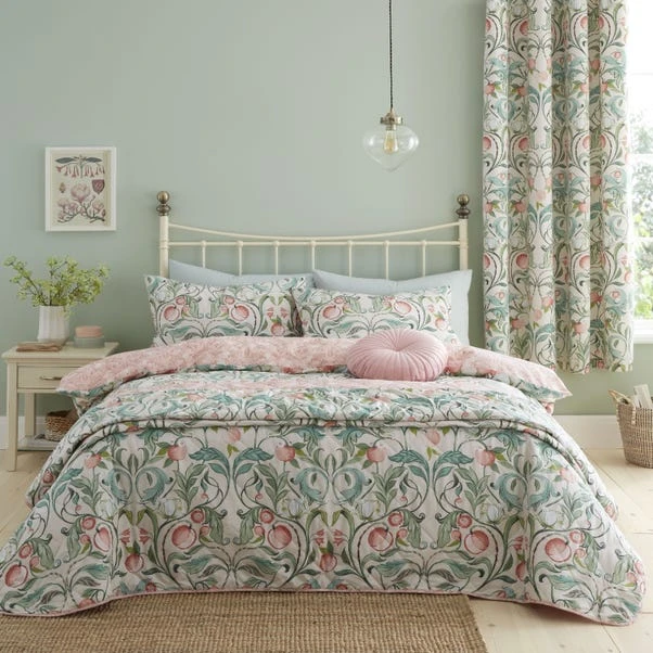 Catherine Lansfield Clarence Floral Reversible Natural Duvet Cover & Pillowcase Set 7 Catherine Lansfield Clarence Floral Reversible Natural Duvet Cover & Pillowcase Set - Image 7