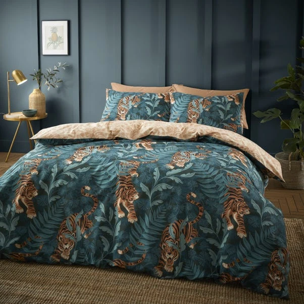 Catherine Lansfield Tropic Tiger Leaf Reversible Green Duvet Cover & Pillowcase Set 1 Catherine Lansfield Tropic Tiger Leaf Reversible Green Duvet Cover & Pillowcase Set