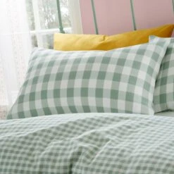 Catherine Lansfield Seersucker Gingham Check Duvet Cover & Pillowcase Set 12 Catherine Lansfield Seersucker Gingham Check Duvet Cover & Pillowcase Set -Catherine Lansfield 30892715 alt02