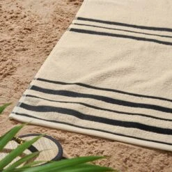 Set Of 2 Catherine Lansfield Banded Stripe Cotton Beach Towels -Catherine Lansfield 30911356 alt03