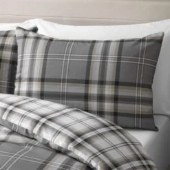 Catherine Lansfield Kelso Check Duvet Cover & Pillowcase Set 22 Catherine Lansfield Kelso Check Duvet Cover & Pillowcase Set -Catherine Lansfield 30918263 alt02