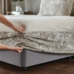 Catherine Lansfield Crushed Velvet Divan Base Bed Wrap -Catherine Lansfield 30956820 alt03