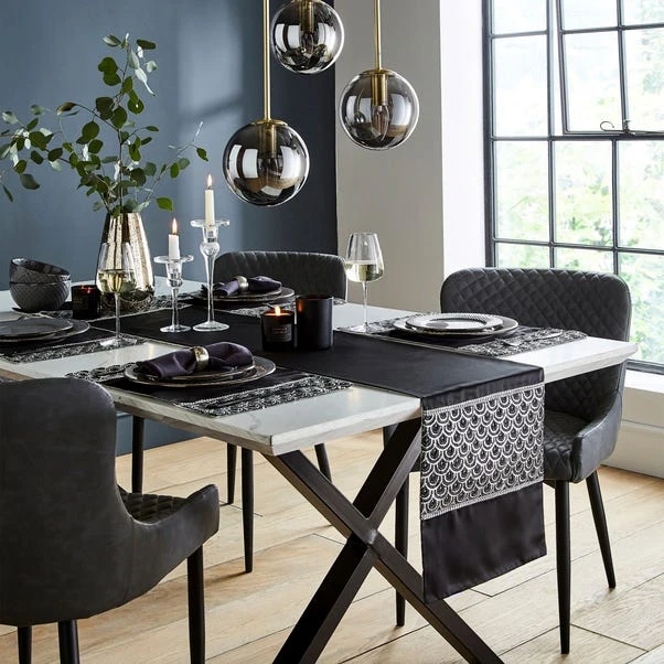 Catherine Lansfield Deco Sequin Table Runner 18 Catherine Lansfield Deco Sequin Table Runner - Image 18