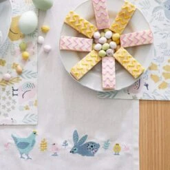 Catherine Lansfield Cottage Friends Table Runner 7 Catherine Lansfield Cottage Friends Table Runner -Catherine Lansfield 30960870 alt02