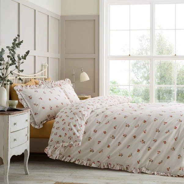 Catherine Lansfield Frill Ditsy Floral Duvet Cover And Pillowcase Set 15 Catherine Lansfield Frill Ditsy Floral Duvet Cover And Pillowcase Set - Image 15
