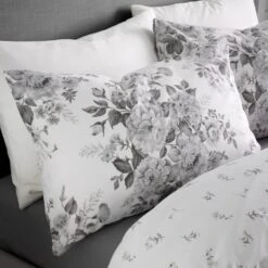 Catherine Lansfield Elinda Floral Duvet Cover And Pillowcase Set -Catherine Lansfield 30962893 alt01
