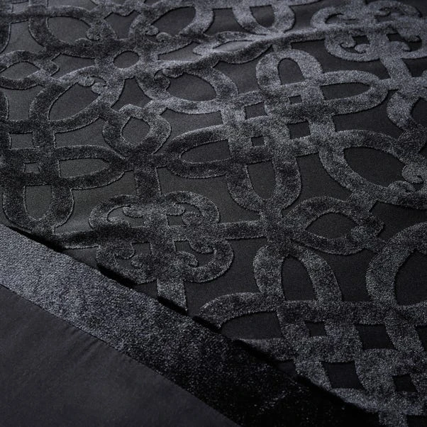 Catherine Lansfield Lattice Cut Velvet Duvet Cover And Pillowcase Set 8 Catherine Lansfield Lattice Cut Velvet Duvet Cover And Pillowcase Set - Image 8