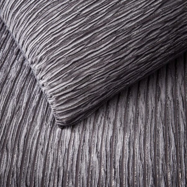 Catherine Lansfield Allure Sparkle Duvet Cover And Pillowcase Set 16 Catherine Lansfield Allure Sparkle Duvet Cover And Pillowcase Set - Image 16