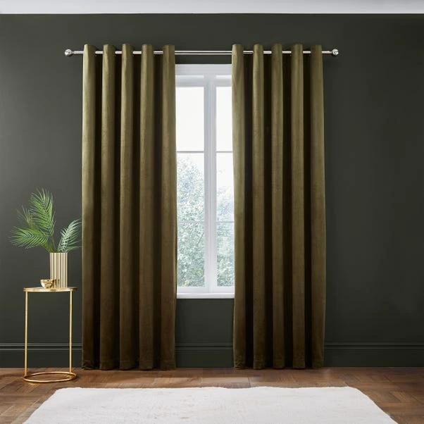 Catherine Lansfield Kingsley Matt Velvet Eyelet Curtains 6 Catherine Lansfield Kingsley Matt Velvet Eyelet Curtains - Image 6