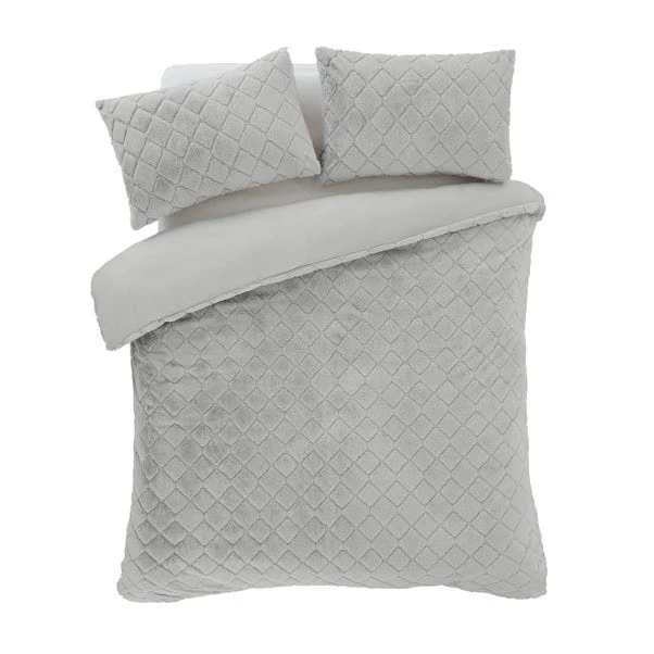 Catherine Lansfield Cosy Diamond Duvet Cover And Pillowcase Set 5 Catherine Lansfield Cosy Diamond Duvet Cover And Pillowcase Set - Image 5