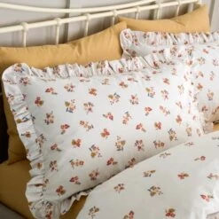 Catherine Lansfield Frill Ditsy Floral Duvet Cover And Pillowcase Set 19 Catherine Lansfield Frill Ditsy Floral Duvet Cover And Pillowcase Set -Catherine Lansfield 30962993 alt01