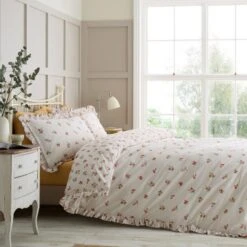 Catherine Lansfield Frill Ditsy Floral Duvet Cover And Pillowcase Set 20 Catherine Lansfield Frill Ditsy Floral Duvet Cover And Pillowcase Set -Catherine Lansfield 30962993 alt02