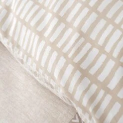 Catherine Lansfield Larsson Geo Duvet Cover And Pillowcase Set 24 Catherine Lansfield Larsson Geo Duvet Cover And Pillowcase Set -Catherine Lansfield 30963066 alt05