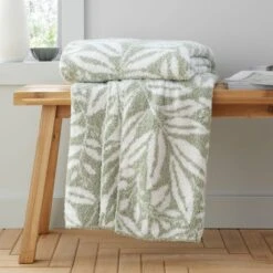 So Soft Sorrel Throw 130cm X 170cm