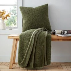 So Soft Velvet Boucle Throw 130cm X 170cm -Catherine Lansfield 30966074 alt07