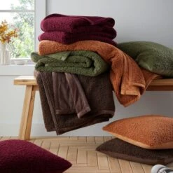 So Soft Velvet Boucle Throw 130cm X 170cm -Catherine Lansfield 30966074 alt08