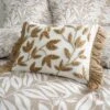 Catherine Lansfield Tufted Sorrel Leaf Cushion