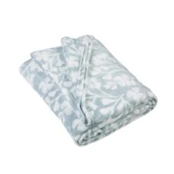 Catherine Lansfield Brooke Floral Fleece Throw 200cm X 240cm 13 Catherine Lansfield Brooke Floral Fleece Throw 200cm X 240cm -Catherine Lansfield 30976433 alt03