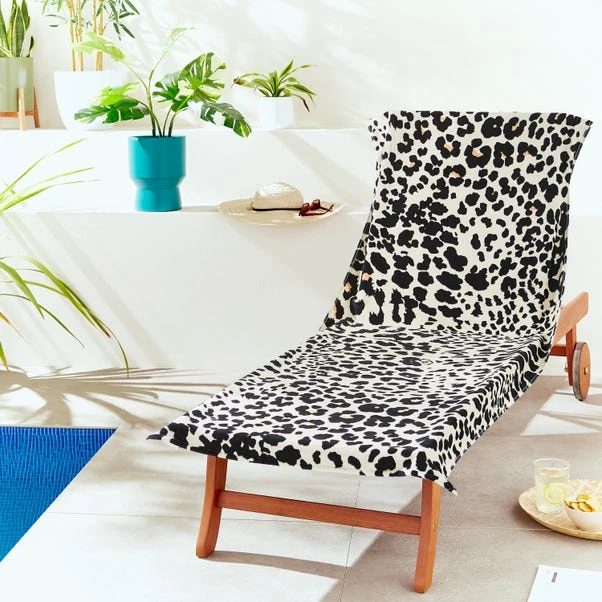 Catherine Lansfield Leopard Sun Lounger Beach Towel 1 Catherine Lansfield Leopard Sun Lounger Beach Towel