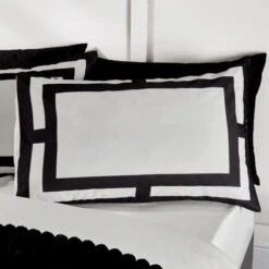 Catherine Lansfield So Soft Mono Panel Duvet Cover & Pillowcase Set 39 Catherine Lansfield So Soft Mono Panel Duvet Cover & Pillowcase Set -Catherine Lansfield 30982974 alt01