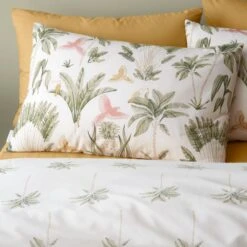 Catherine Lansfield Paradiso Palm Reversible Duvet Cover & Pillowcase Set 35 Catherine Lansfield Paradiso Palm Reversible Duvet Cover & Pillowcase Set -Catherine Lansfield 30982992 alt01