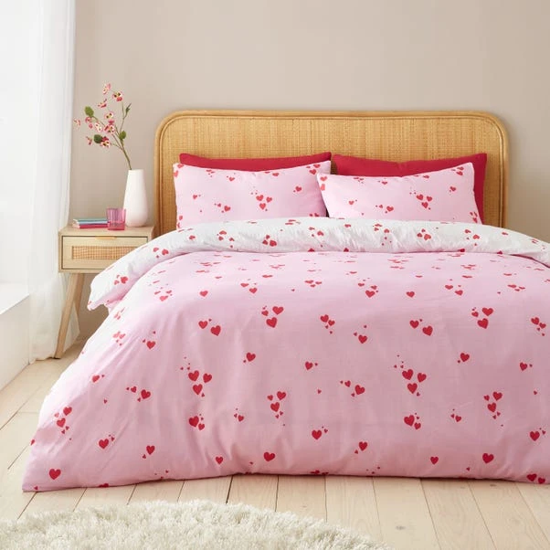 Catherine Lansfield Seersucker Heart Reversible Duvet Cover & Pillowcase Set 11 Catherine Lansfield Seersucker Heart Reversible Duvet Cover & Pillowcase Set - Image 11