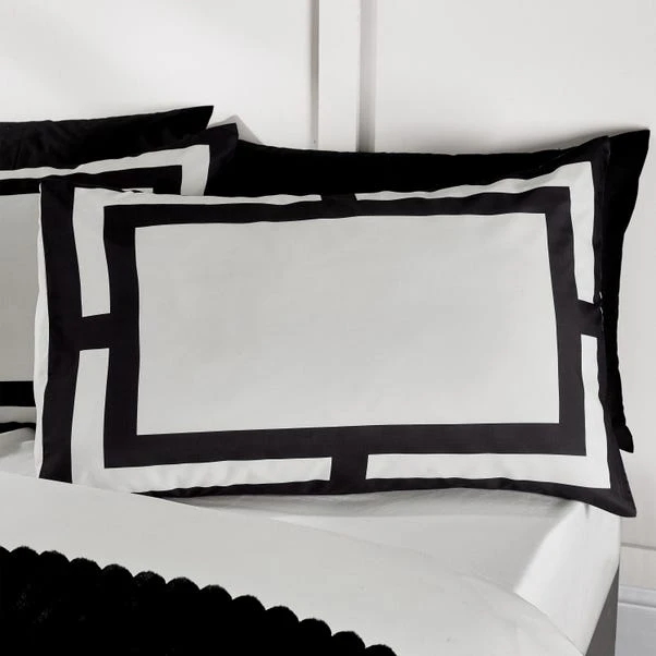 Catherine Lansfield So Soft Mono Panel Duvet Cover & Pillowcase Set 2 Catherine Lansfield So Soft Mono Panel Duvet Cover & Pillowcase Set - Image 2
