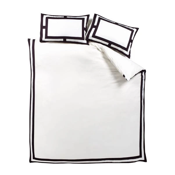 Catherine Lansfield So Soft Mono Panel Duvet Cover & Pillowcase Set 5 Catherine Lansfield So Soft Mono Panel Duvet Cover & Pillowcase Set - Image 5