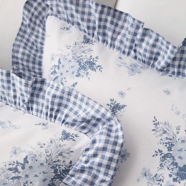 Catherine Lansfield Lucie Floral Reversible Duvet Cover & Pillowcase Set 3 Catherine Lansfield Lucie Floral Reversible Duvet Cover & Pillowcase Set - Image 3